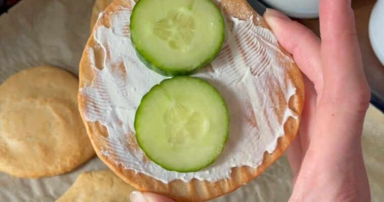 Glutenfritt bröd på 2 ingredienser